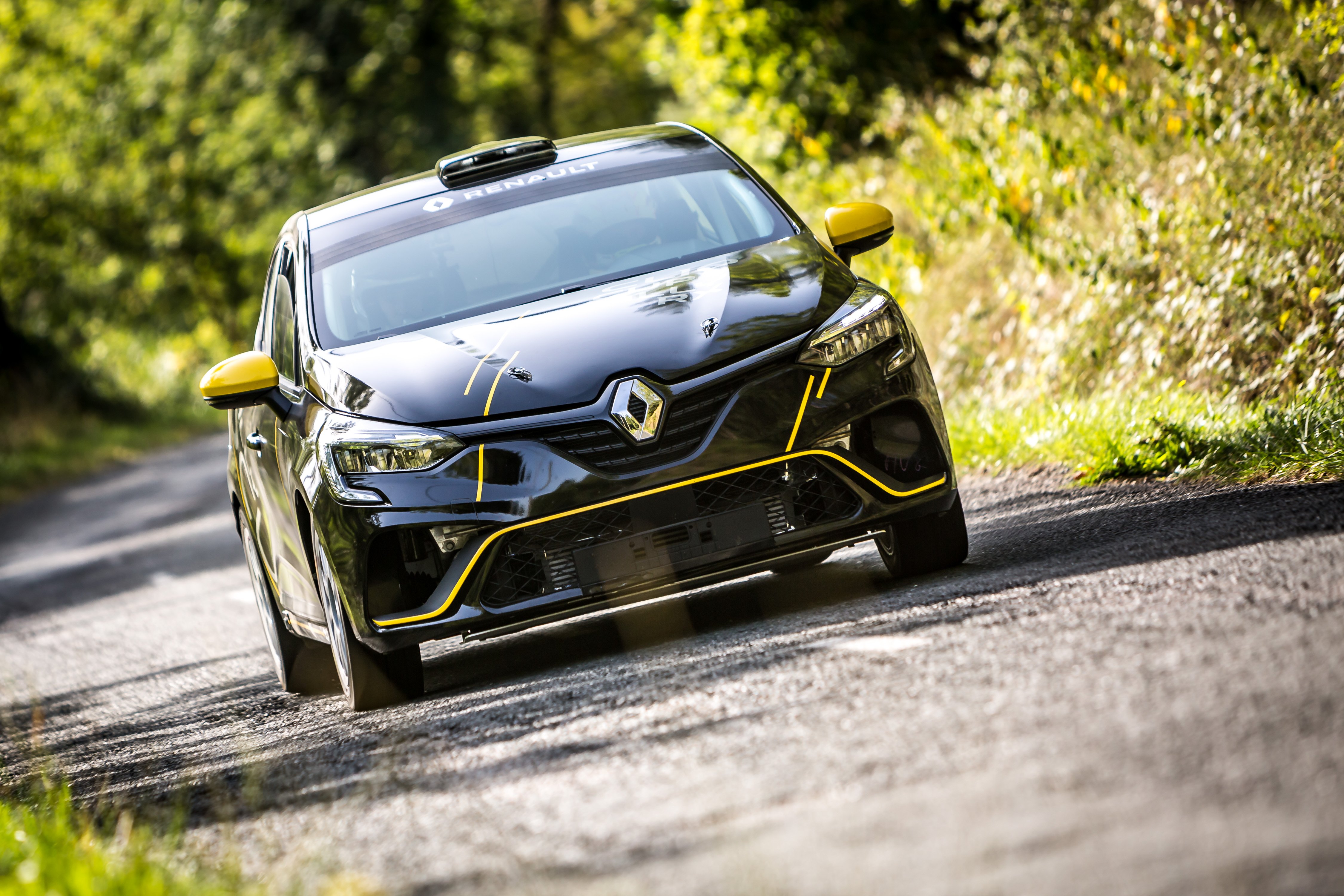 Rally facts: debut of Renault Clio Rally5